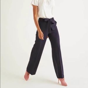 Dark Blue Boden dress pants with tie. Size 4P. NWT